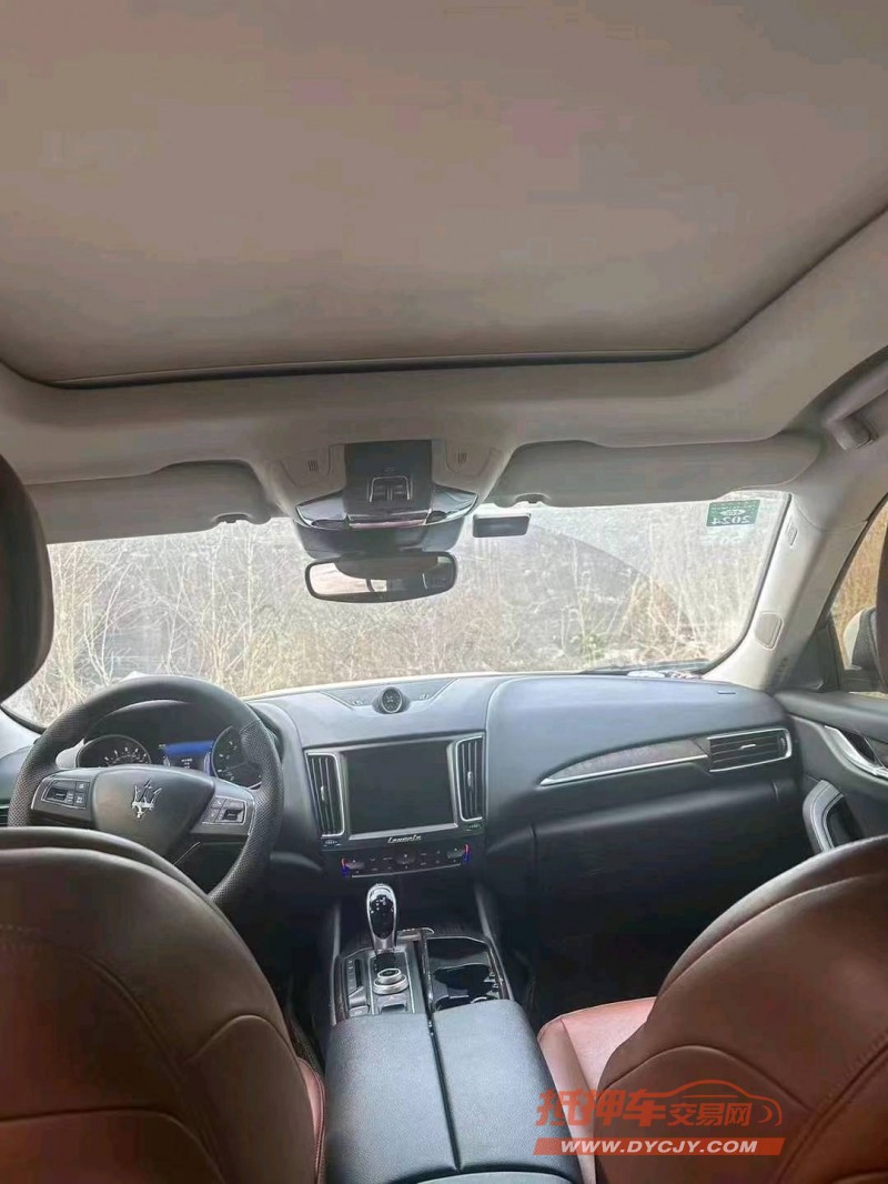 潍坊18年玛莎拉蒂Levante2