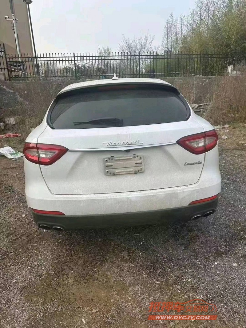 潍坊18年玛莎拉蒂Levante3