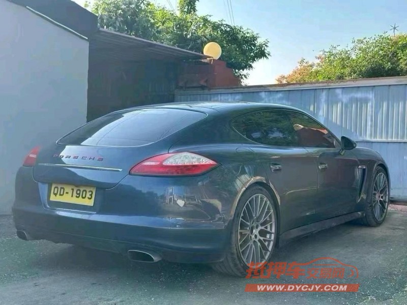 潍坊12年保时捷帕拉梅拉4