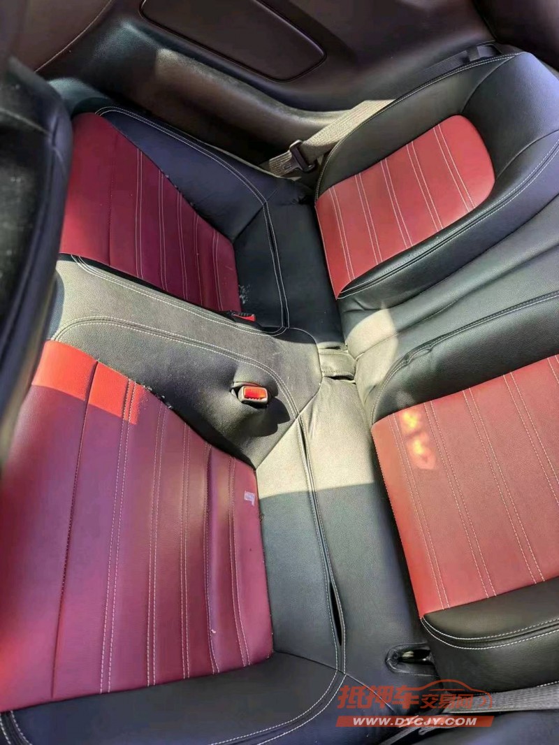 济南16年福特野马6