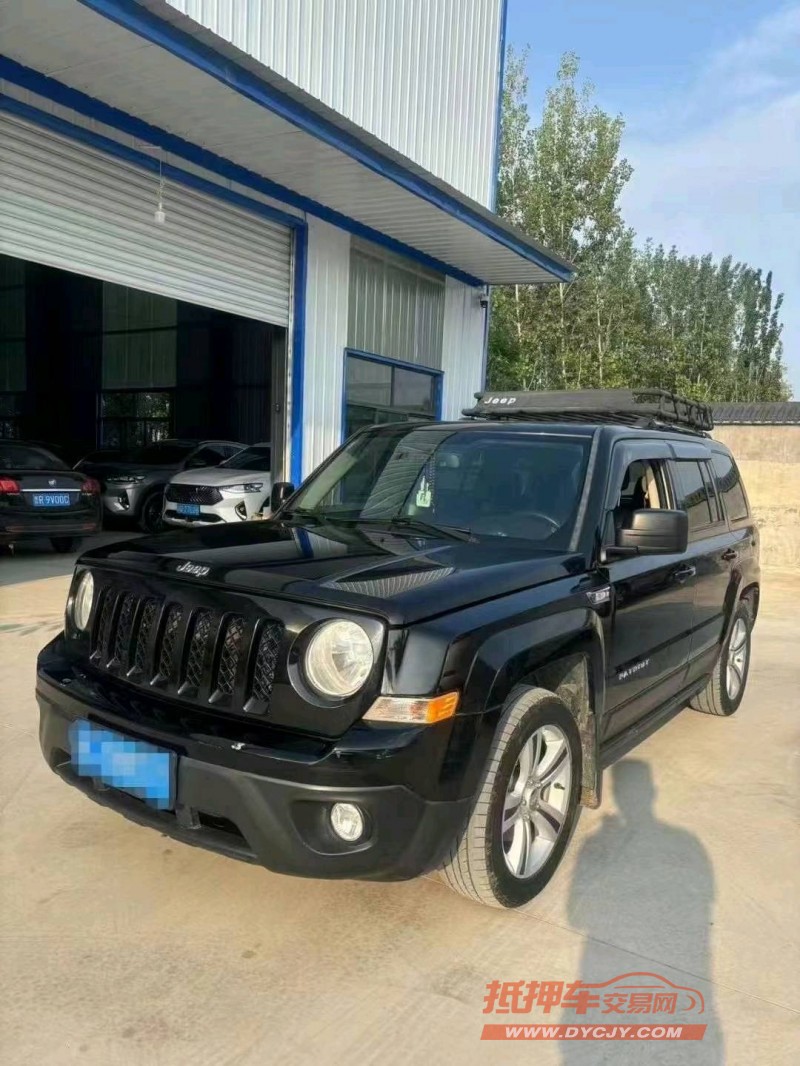 菏泽15年Jeep自由客2