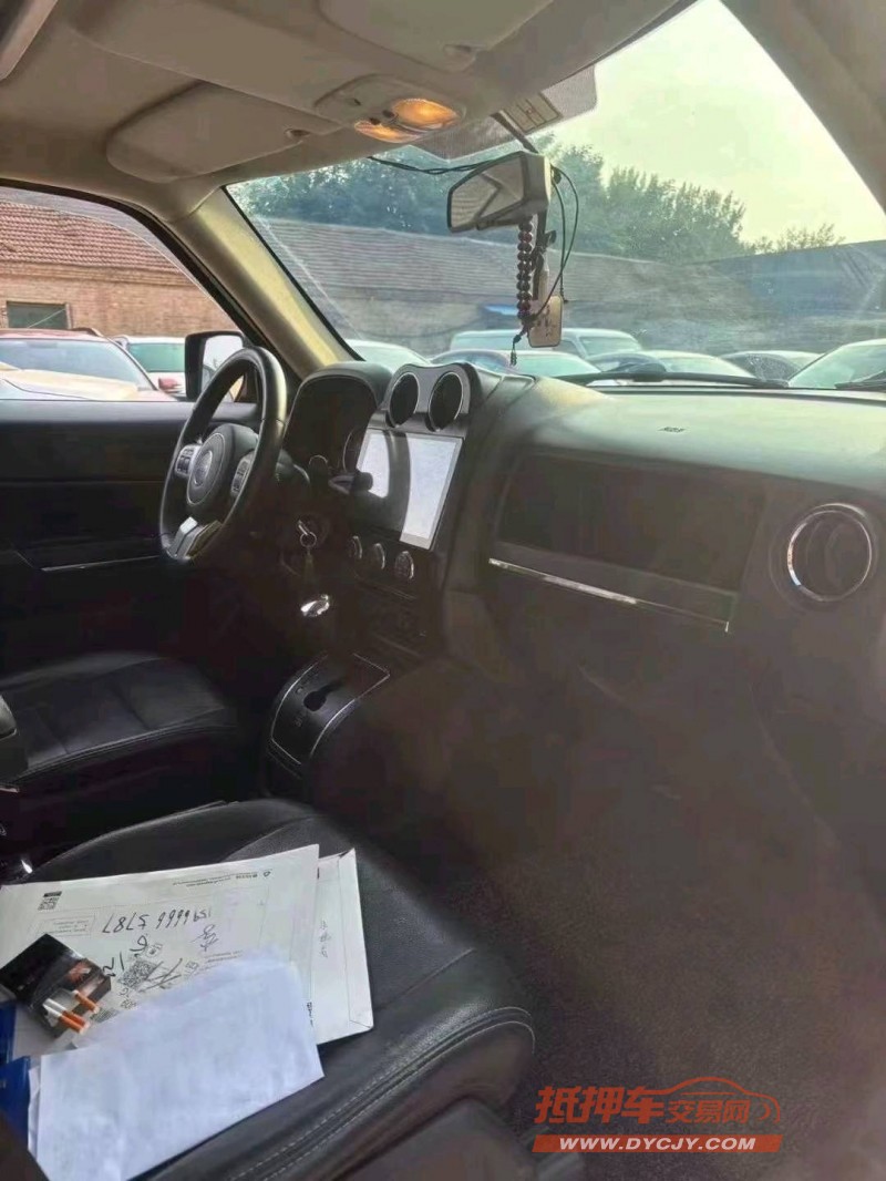 菏泽15年Jeep自由客6