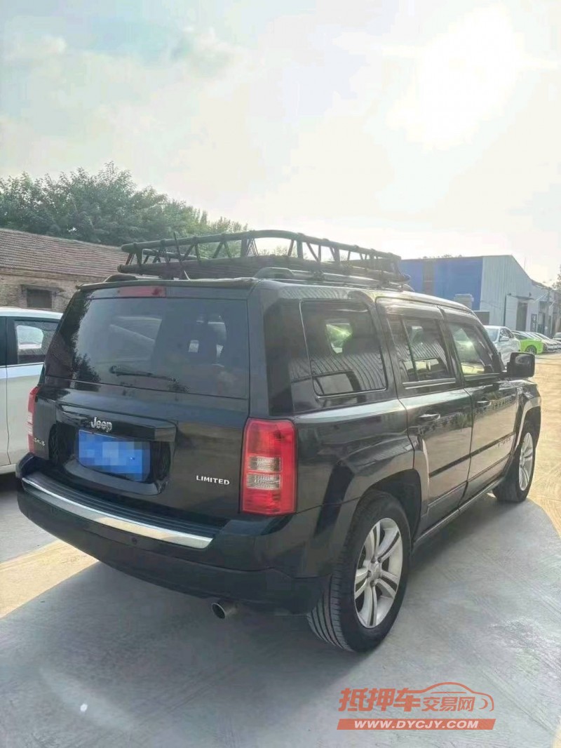 菏泽15年Jeep自由客8