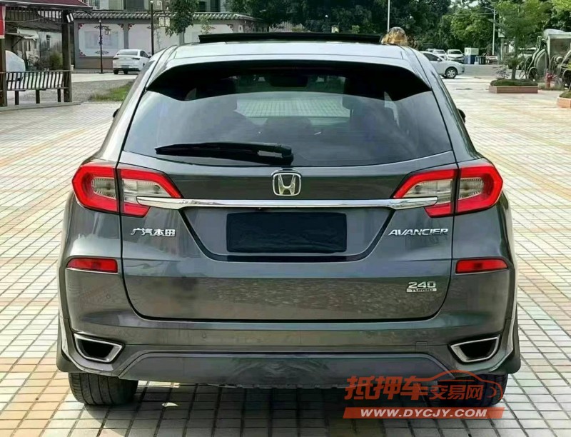 江门17年本田冠道7