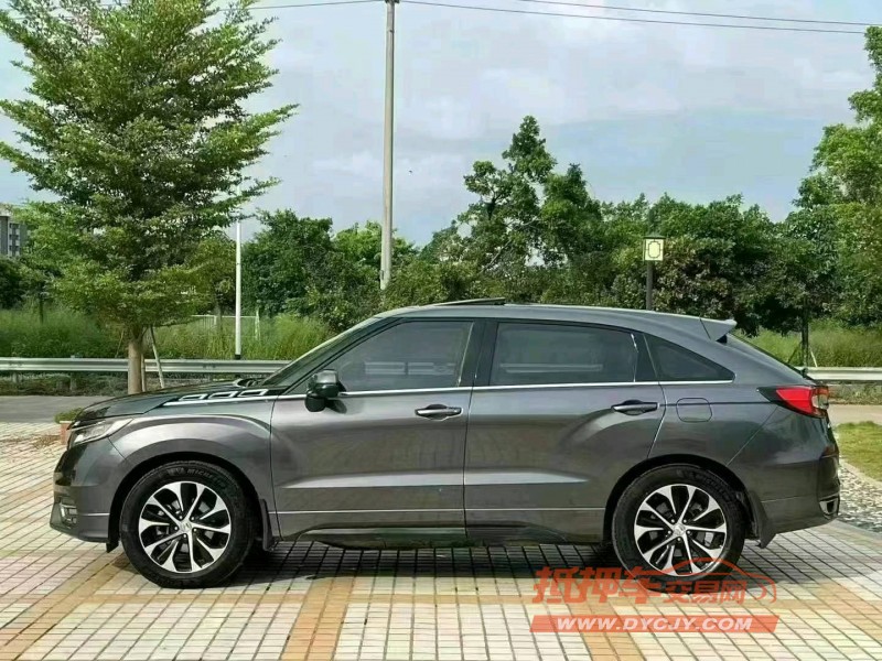 江门17年本田冠道8