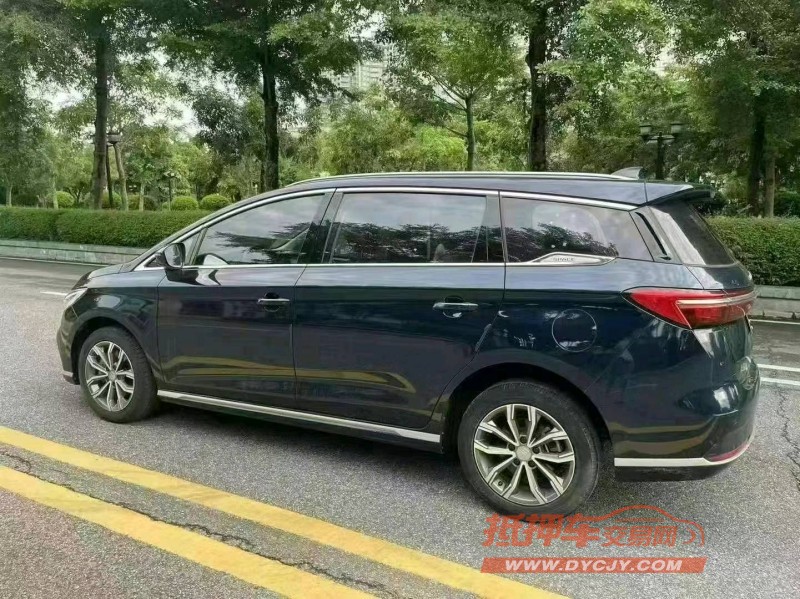 深圳21年比亚迪宋MAX8