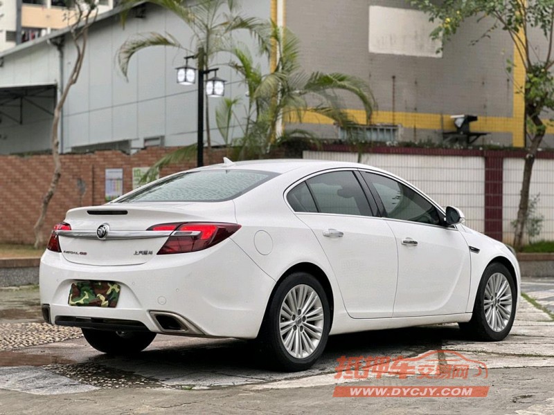 东莞17年别克君威8