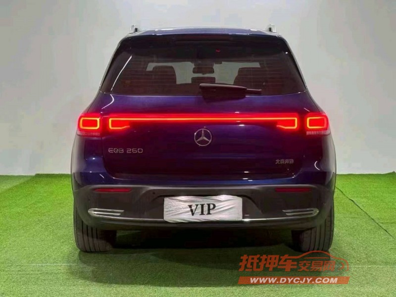 保定23年奔驰EQB5
