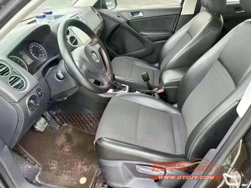 潍坊19年大众途观8