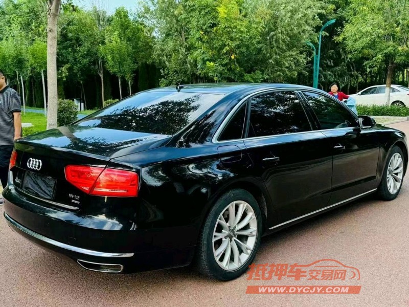 東營13年奧迪A8L6