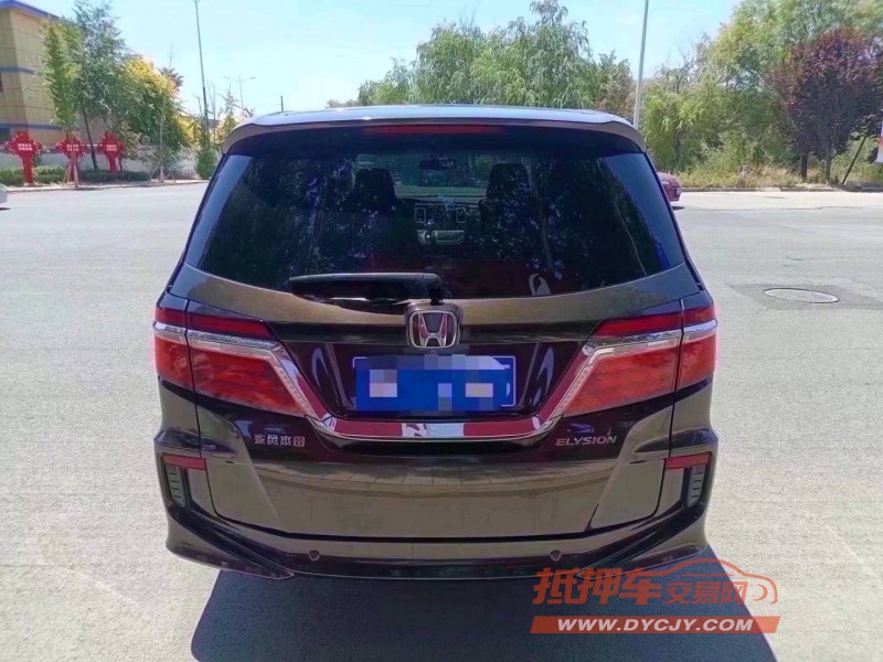 济宁18年本田艾力绅3