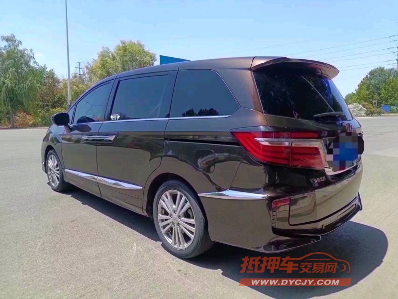 济宁18年本田艾力绅5