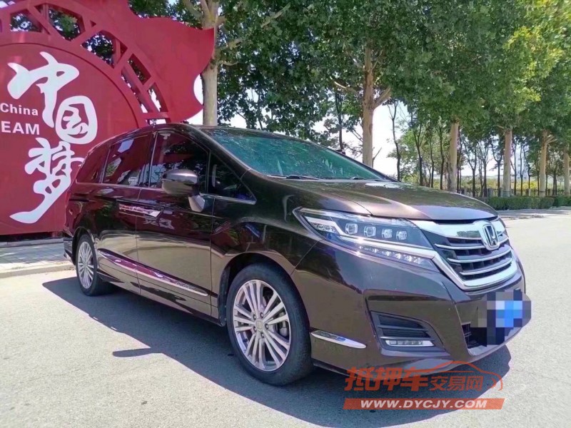 济宁18年本田艾力绅8