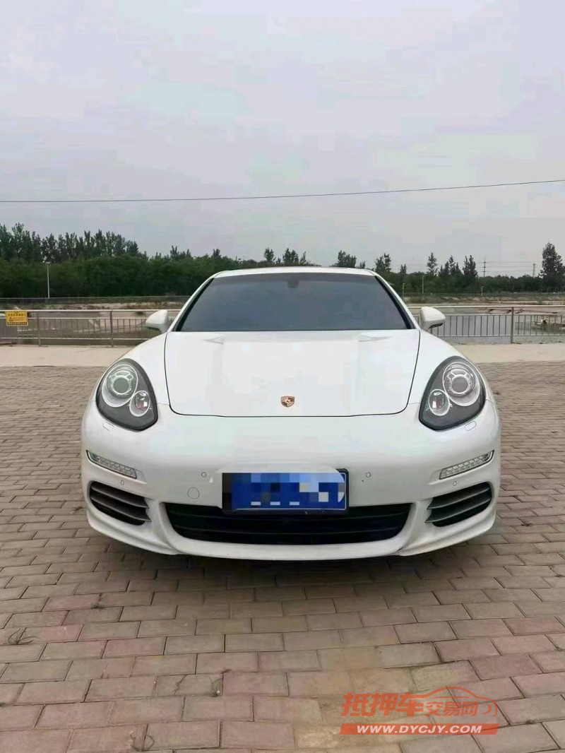 潍坊14年保时捷帕拉梅拉1