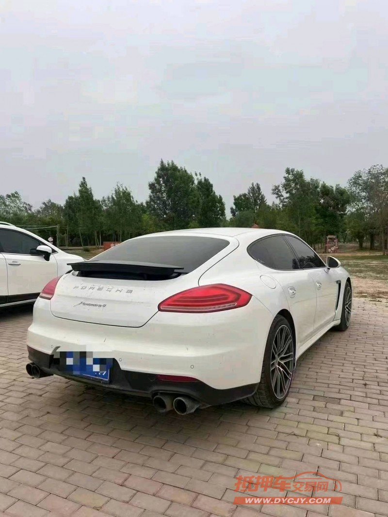 潍坊14年保时捷帕拉梅拉2