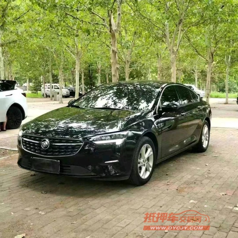 潍坊22年别克君威5