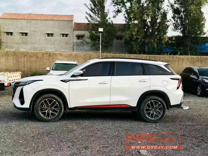 承德23年長安汽車CS756