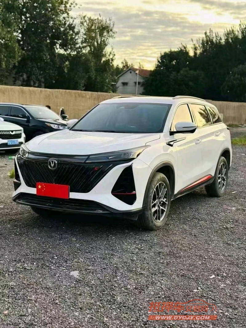 承德23年長安汽車CS758