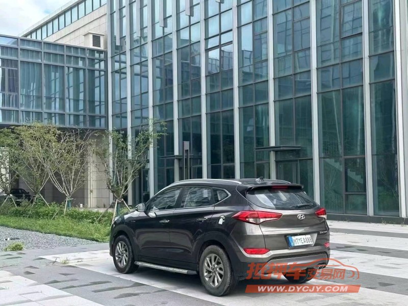 潍坊17年现代途胜3