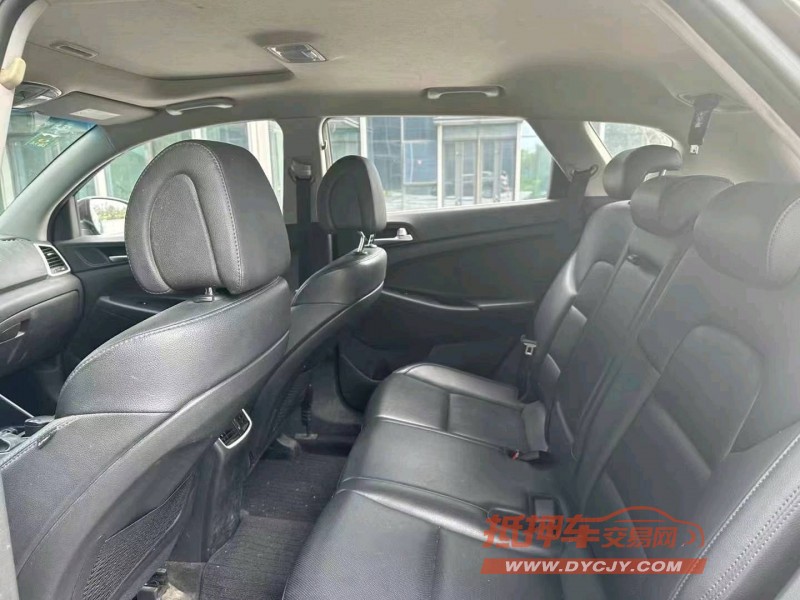 潍坊17年现代途胜4