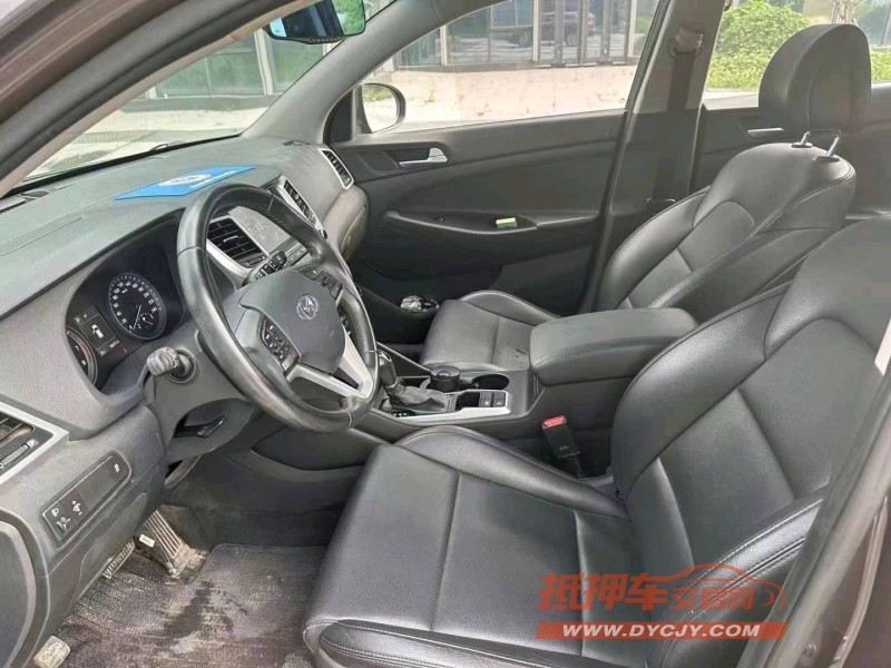 潍坊17年现代途胜5