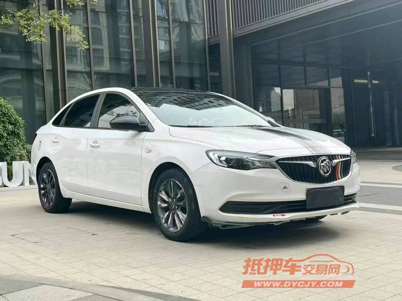 徐州18年别克英朗2