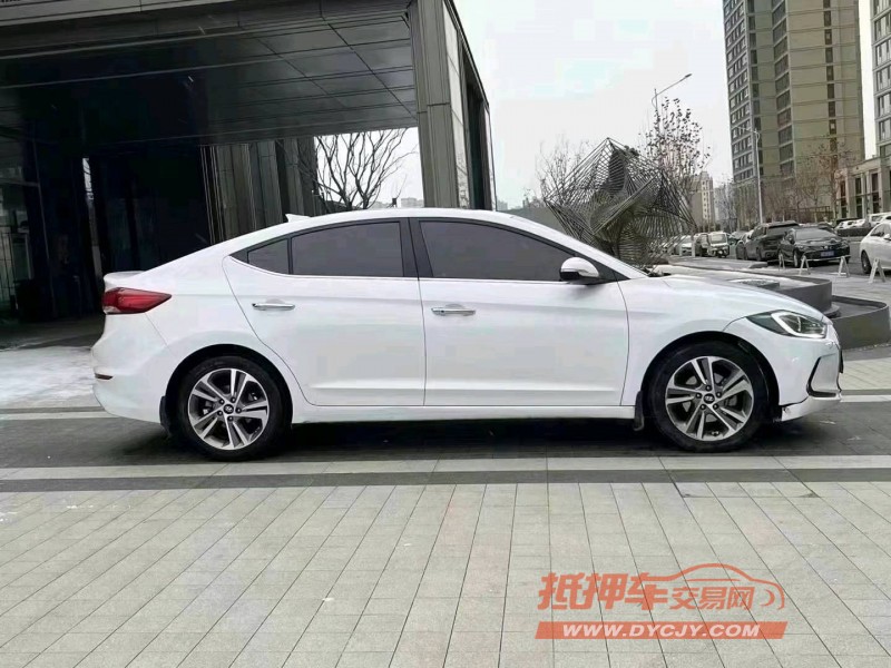 徐州17年现代伊兰特8