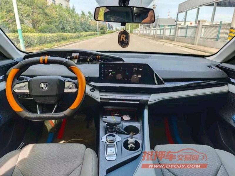 蚌埠23年長安汽車UNI-V5