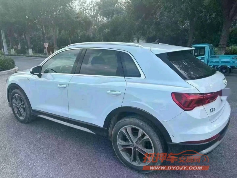 济南22年奥迪Q33