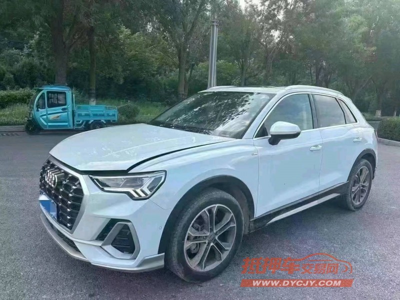 济南22年奥迪Q36