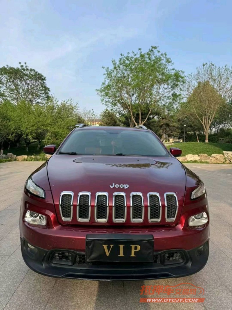邢台16年Jeep自由光1