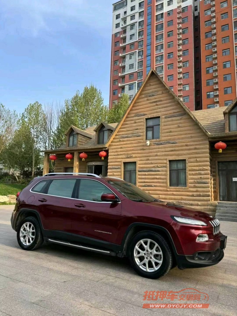 邢台16年Jeep自由光3