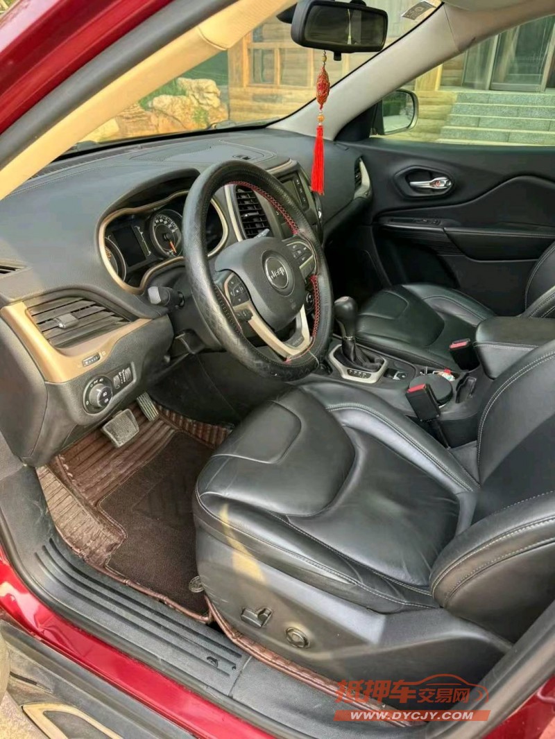 邢台16年Jeep自由光4