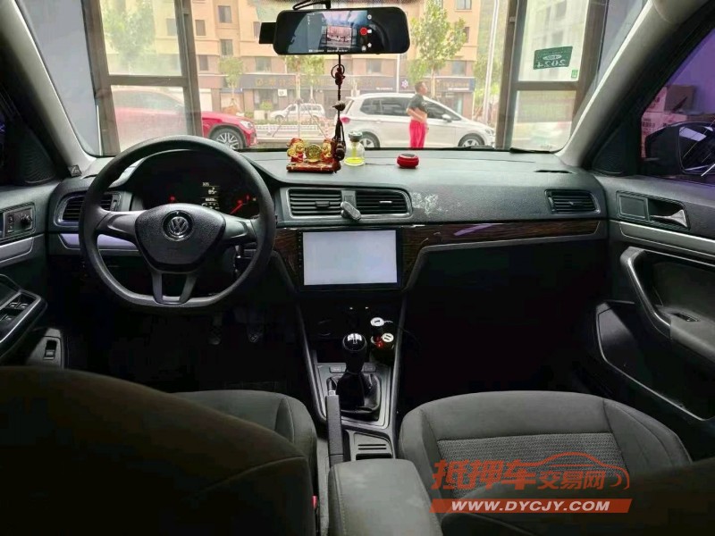 潍坊16年大众朗逸5
