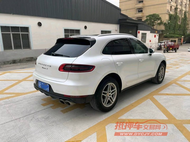 广州15年保时捷Macan7
