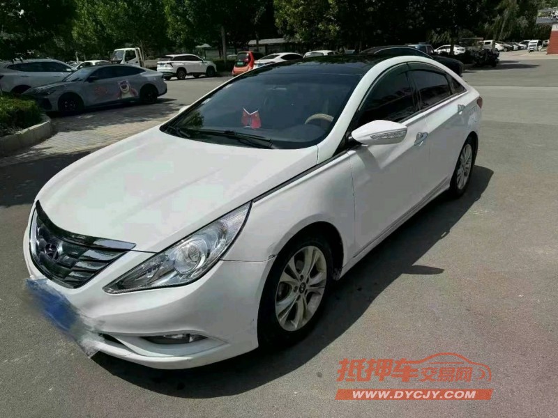 潍坊13年现代索纳塔八2