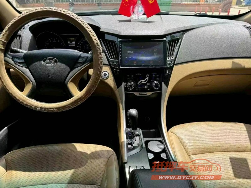 潍坊13年现代索纳塔八3