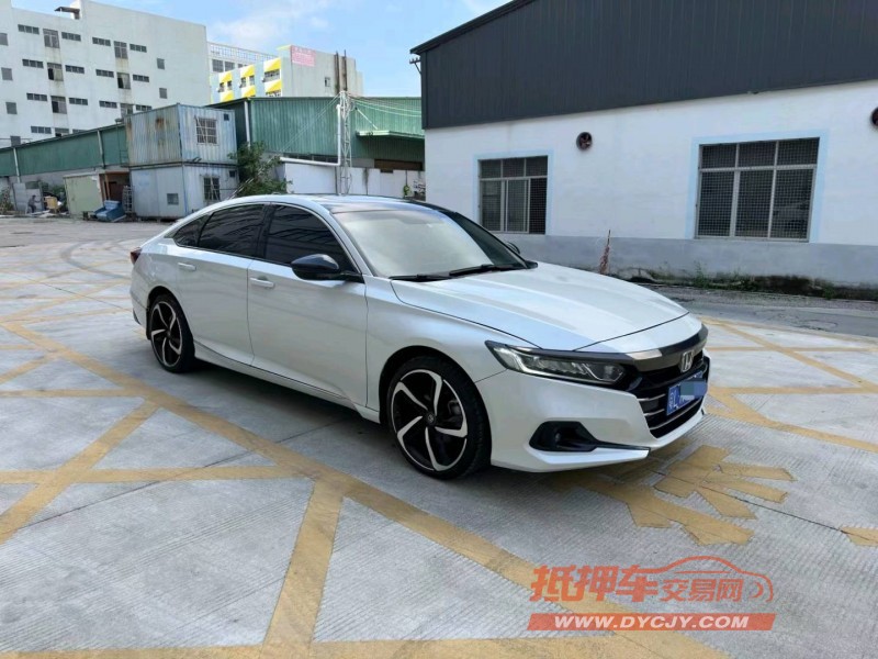 广州22年本田雅阁3