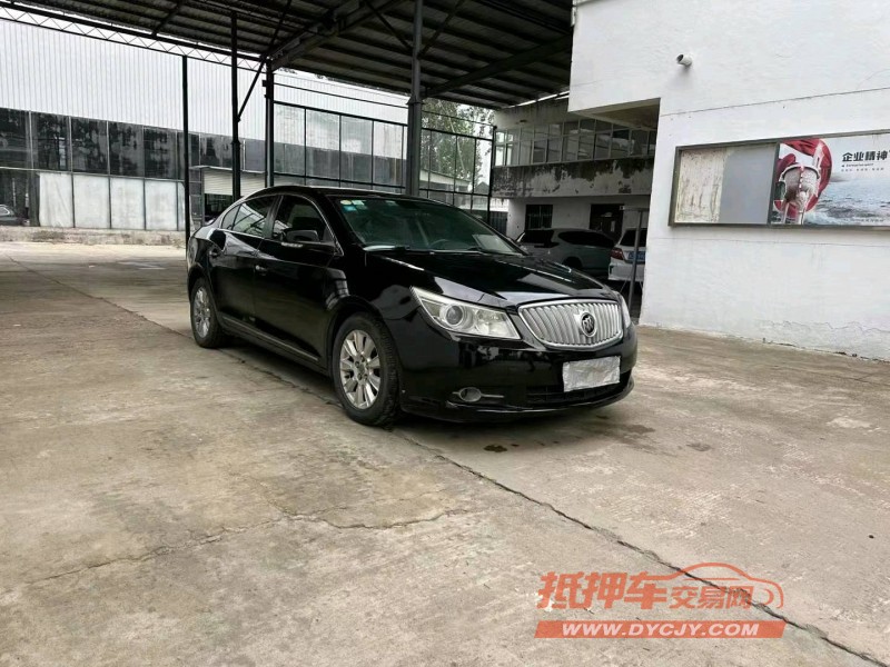 徐州13年别克君越3