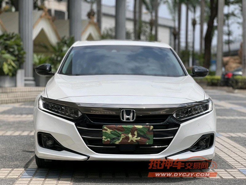 东莞22年本田雅阁1