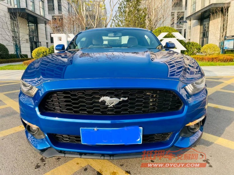 青岛17年福特野马1