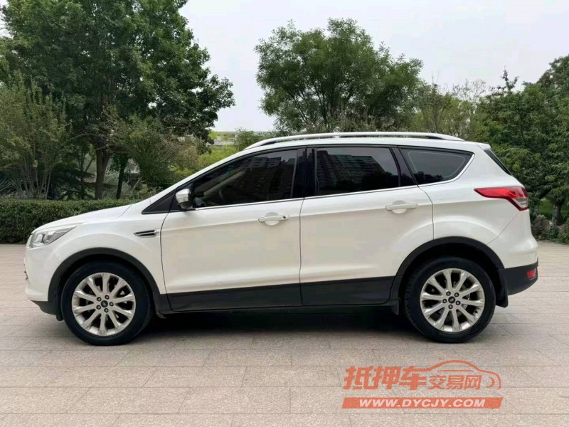 邢台16年福特翼虎8