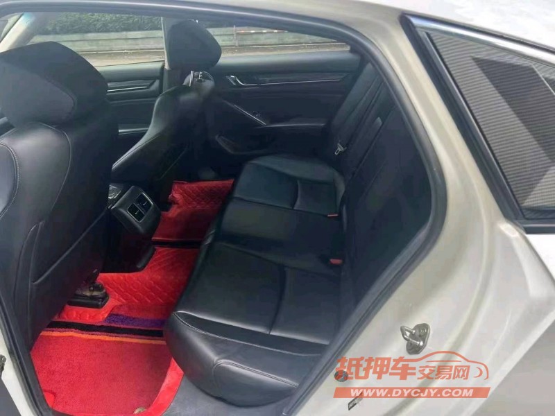 江门18年本田雅阁4