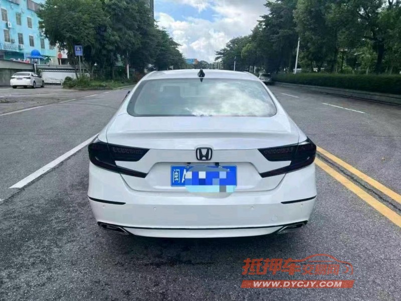 江门18年本田雅阁5