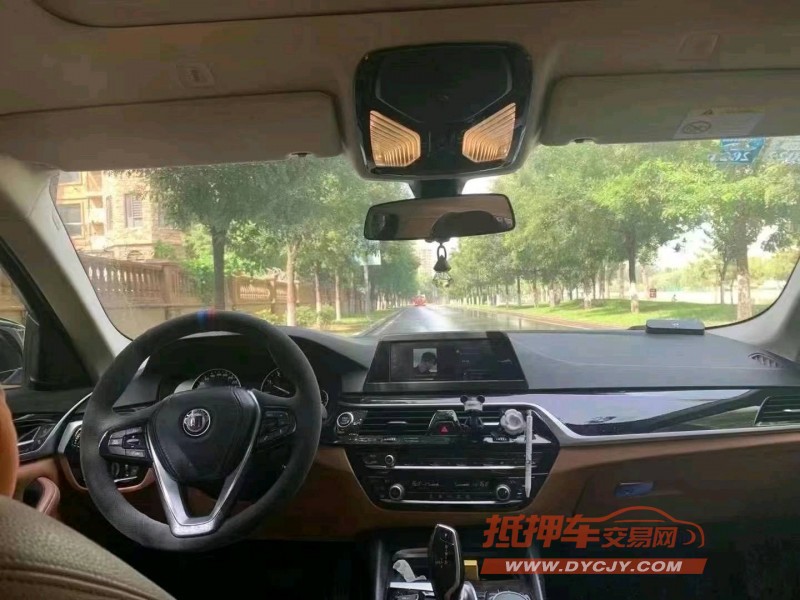 潍坊18年宝马5系3