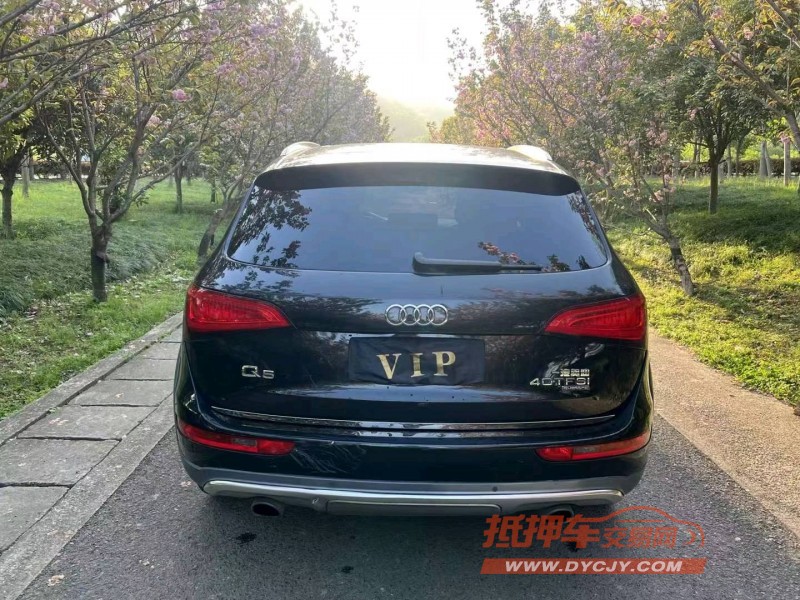 紹興18年奧迪Q55