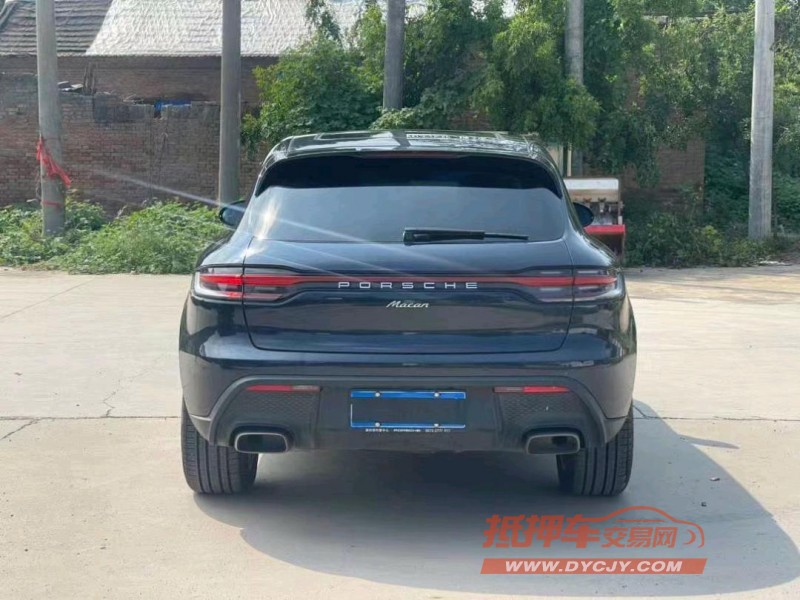 紹興22年保時捷Macan3