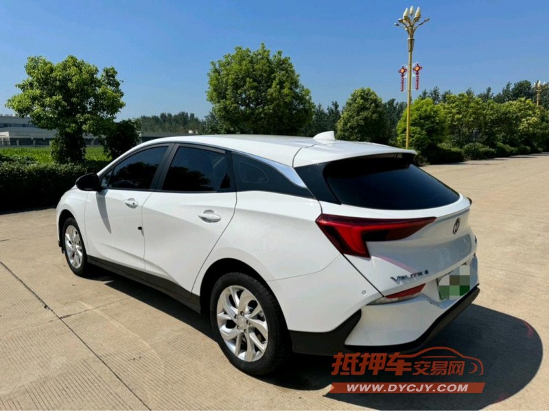 盐城23年别克微蓝5