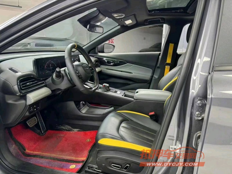 成都24年传祺影豹4