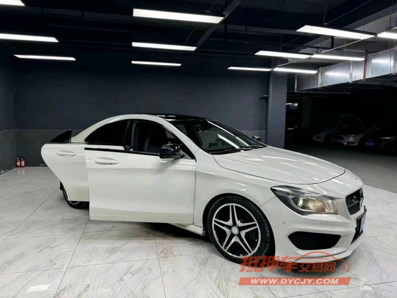 成都15年奔驰CLA5